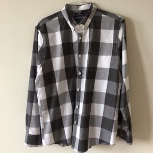 American Rag Men Long Sleeve Woven Size Large. Very nice!